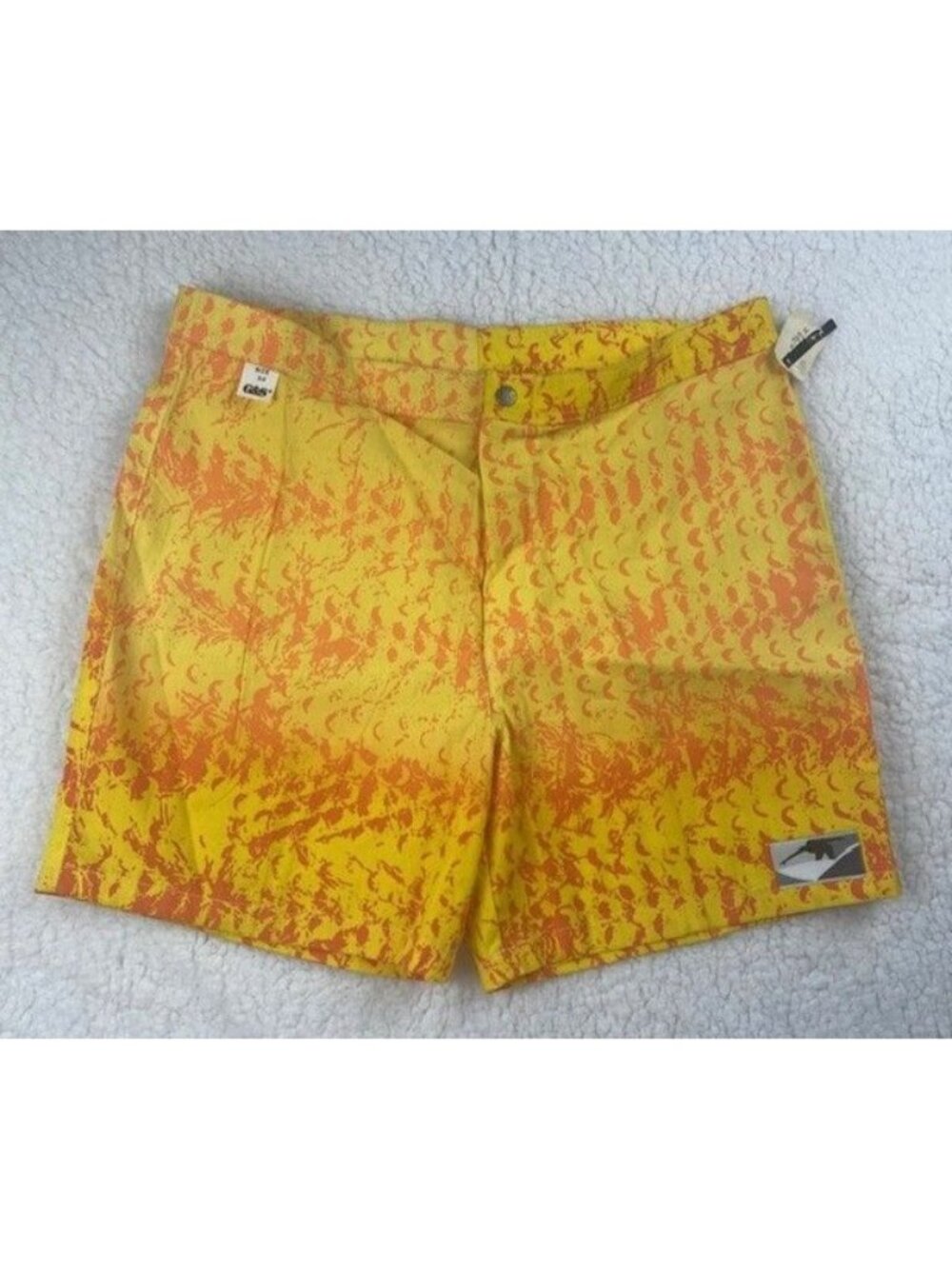 Vintage Gordon and Smith Shorts Men's Size 34x6 Yellow Wave NEW Deadstock
